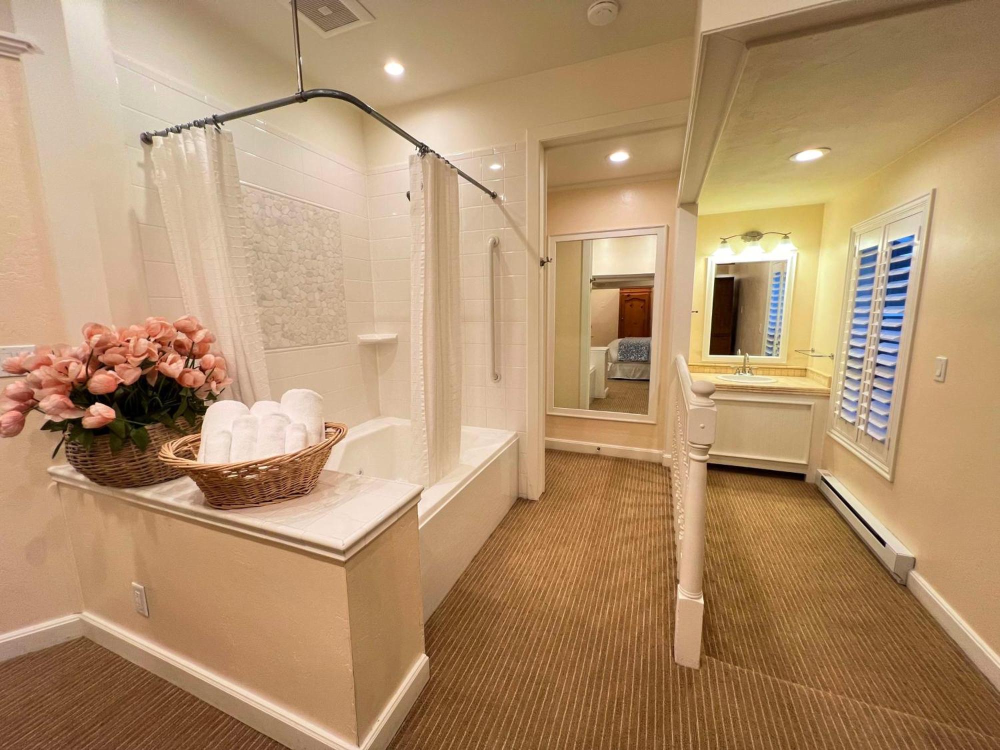 Best Western Grandma'S Feather Bed Mendenhaven Exterior foto