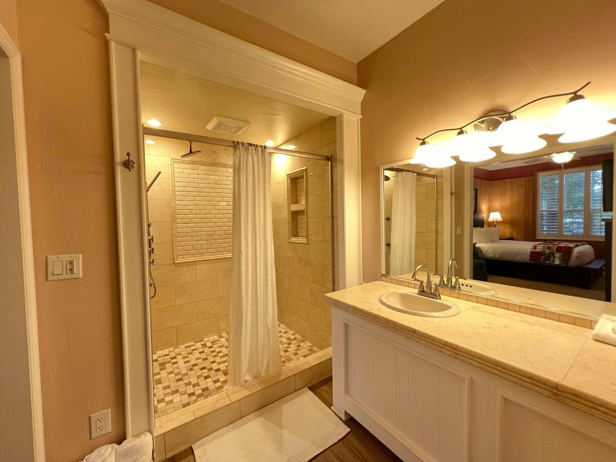 Best Western Grandma'S Feather Bed Mendenhaven Exterior foto